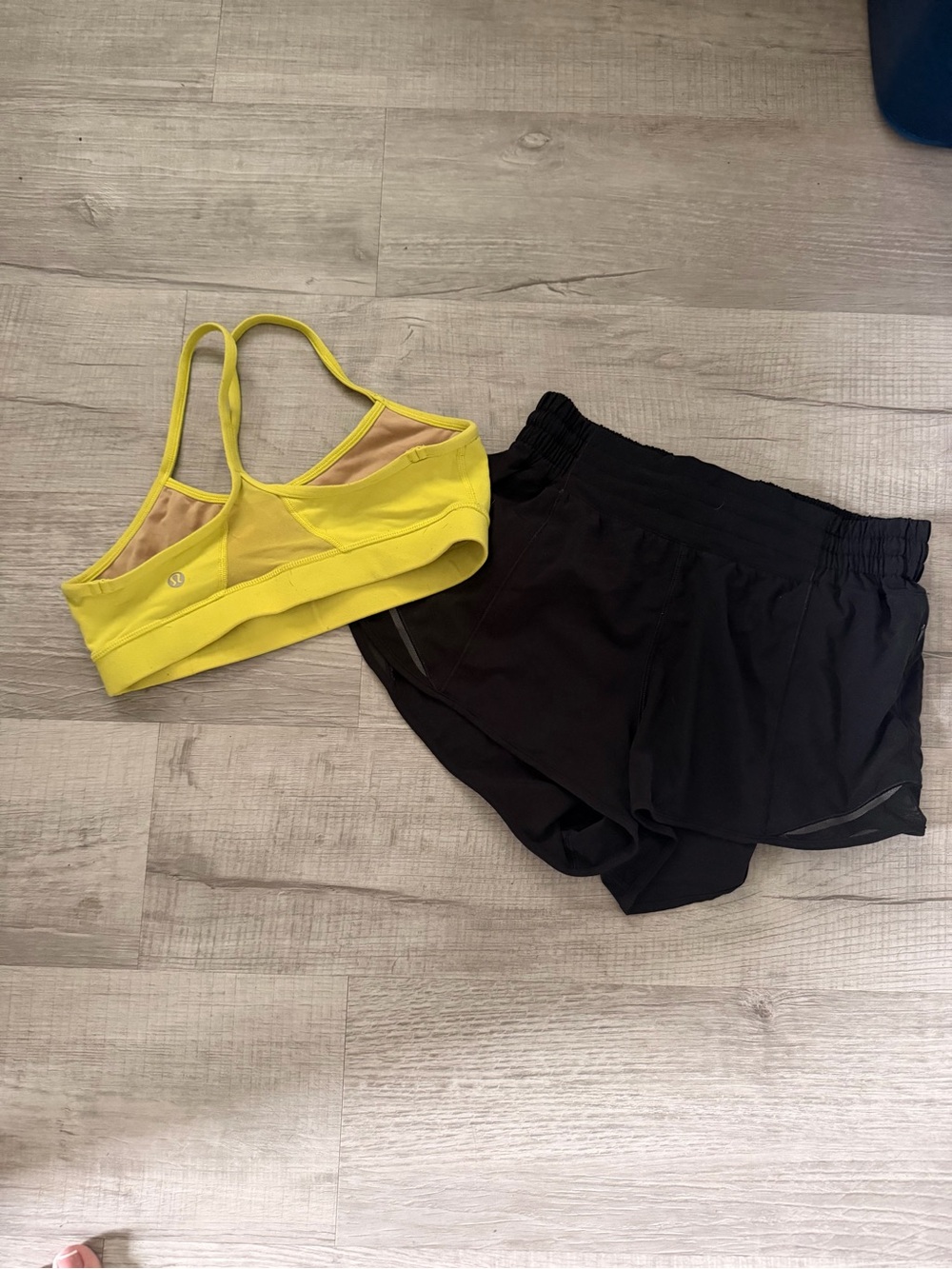 lululemon athletica size 6 bundle
